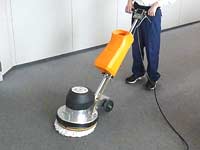 プロのお掃除サービス、床（フロア）清掃