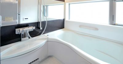 【これで完璧】お風呂の場所別お掃除方法と頻度、おすすめ道具もご紹介