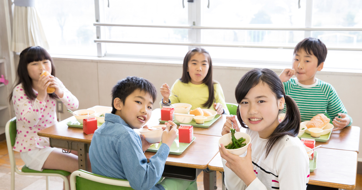 子どもの少食や栄養面に悩んだら給食の献立を参考にしてみよう