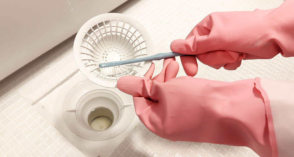 ヘアキャッチャーを掃除する写真