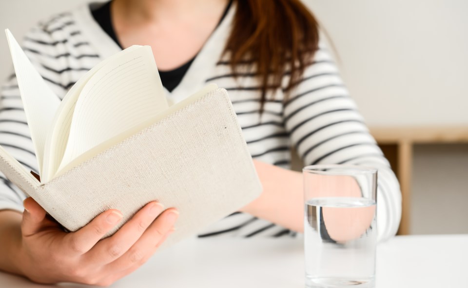 水 を含むことわざ アナタはいくつ思いつく サニクリーンのウォーターサーバー 宅配水 ディスティオ 水 を含むことわざ アナタはいくつ思いつく サニクリーンのウォーターサーバー 宅配水 ディスティオ