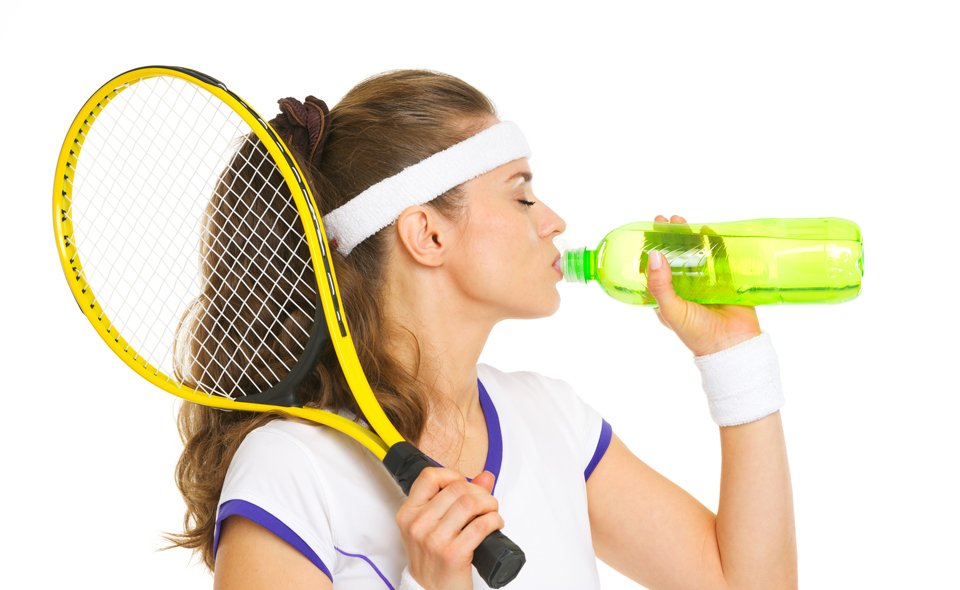 テニス選手の水分補給事情 サニクリーンのウォーターサーバー 宅配水 ディスティオ テニス選手の水分補給事情 サニクリーンのウォーターサーバー 宅配水 ディスティオ